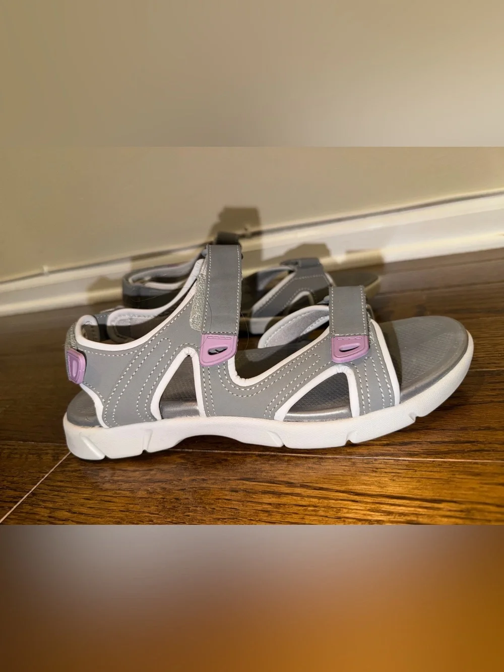 Khombu Women’s Gray and Pink Athletic Sandals